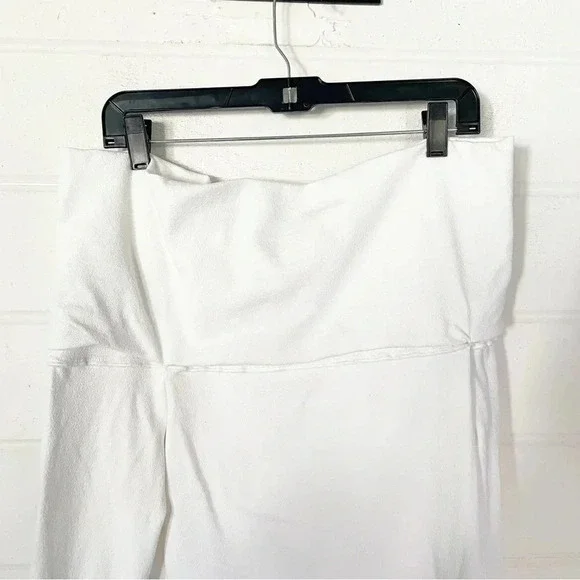 EUC Club Monaco Tabbie Off-the-Shoulder Top in White Size Medium - Picture 6 of 10